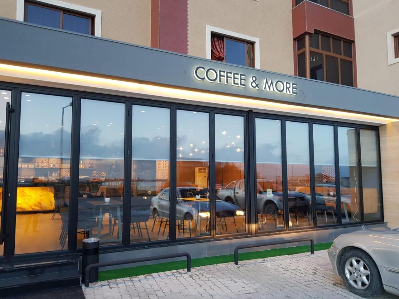 Hotel Kresko Lushnjë Esterno foto