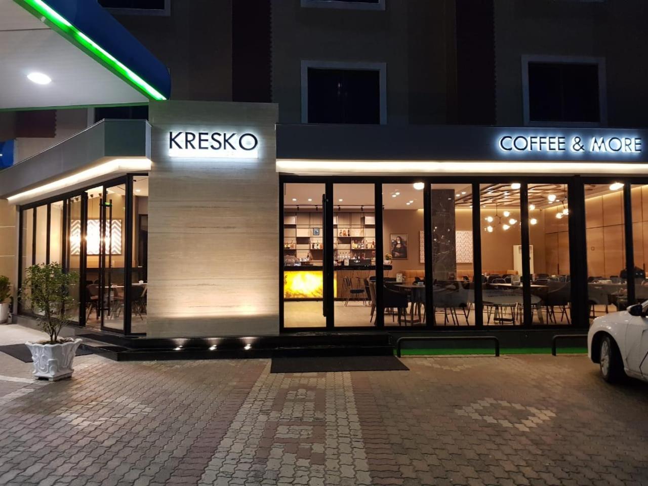 Hotel Kresko Lushnjë Esterno foto
